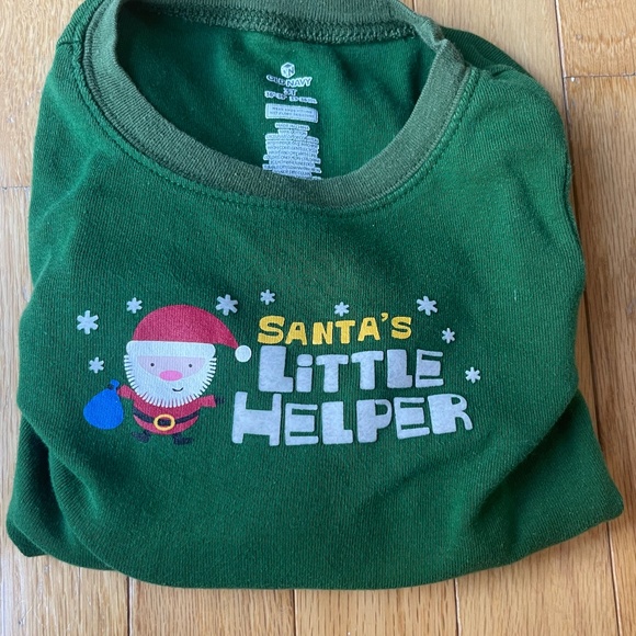 🎄 Santa’s Little Helper! 3T Old Navy Christmas Shirt — Adorable & Festive - Picture 2 of 4